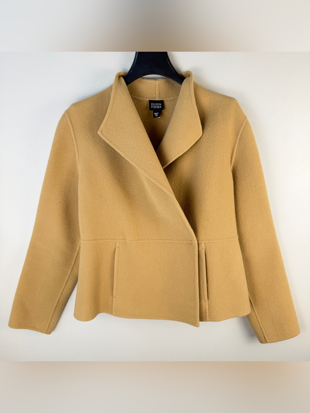 Eileen Fisher Wool Cashmere Blend Jacket Tan Snaps Pockets Short Coat Size XS